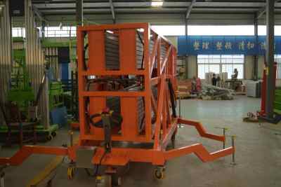 哈密高空作業(yè)升降梯登車(chē)橋 專(zhuān)業(yè)品質(zhì)，安全至上